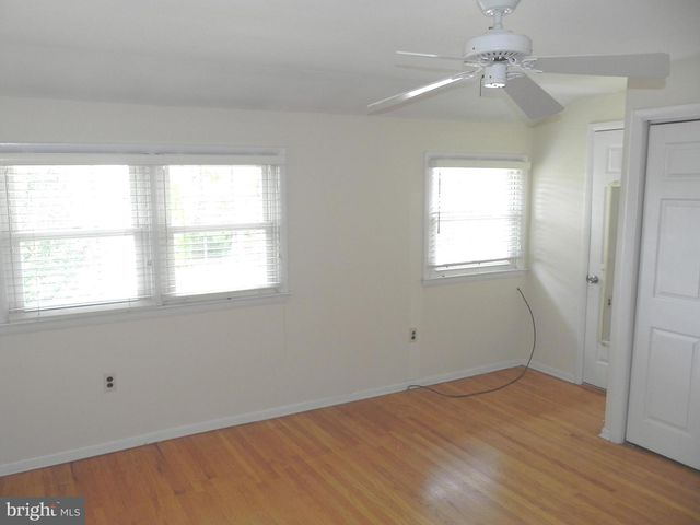 717 FISKE LN, Newark, DE 19711