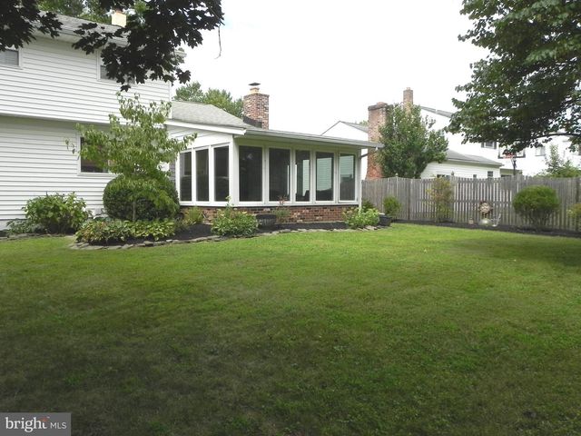 717 FISKE LN, Newark, DE 19711