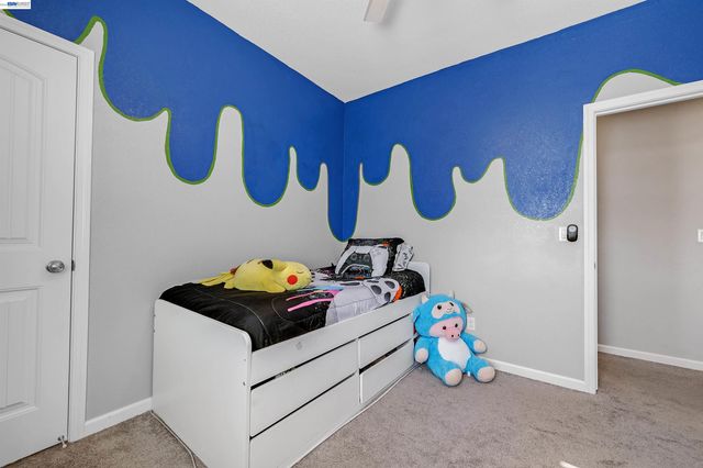 1589 Friendly St, Manteca, CA 95337