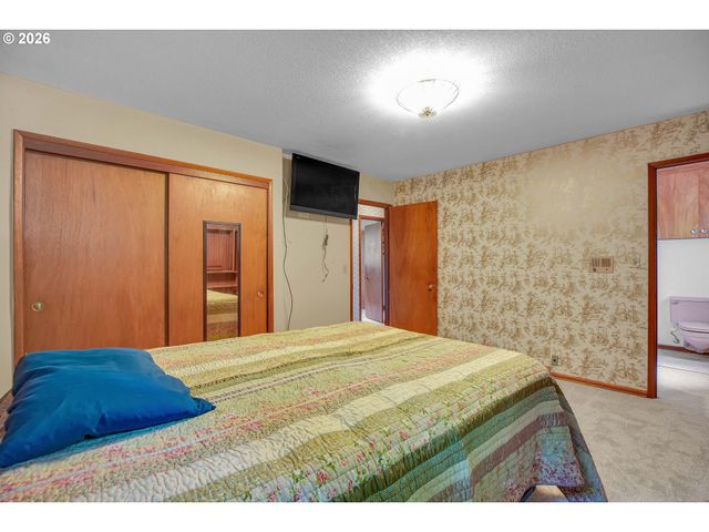 16714 Ne WASCO St, Portland, OR 97230