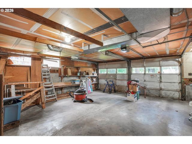 16714 Ne WASCO St, Portland, OR 97230