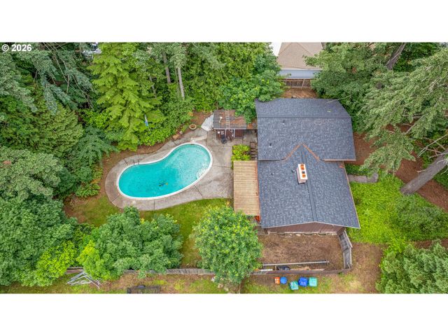 16714 Ne WASCO St, Portland, OR 97230