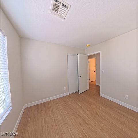 5236 Shasta Daisy Street, North Las Vegas, NV 89031