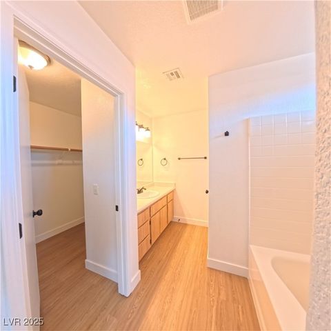 5236 Shasta Daisy Street, North Las Vegas, NV 89031