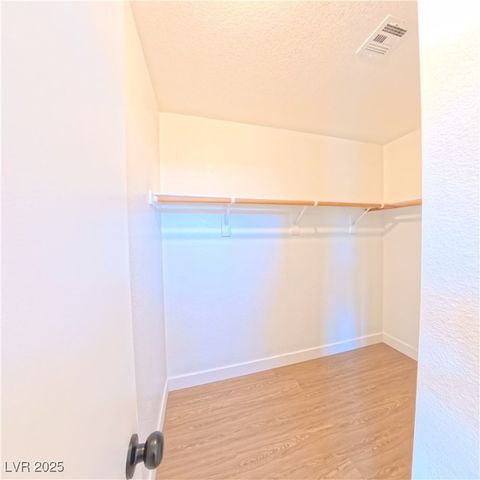 5236 Shasta Daisy Street, North Las Vegas, NV 89031