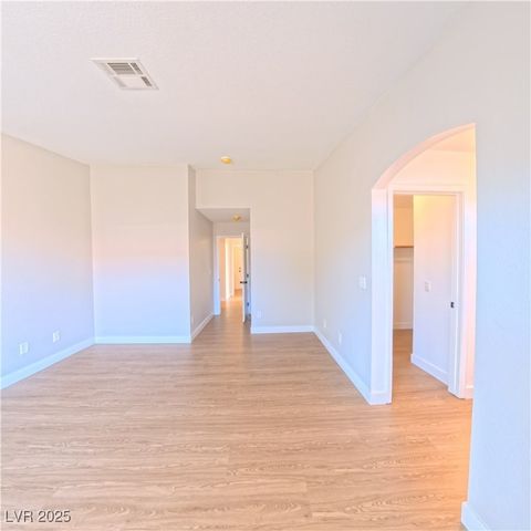 5236 Shasta Daisy Street, North Las Vegas, NV 89031