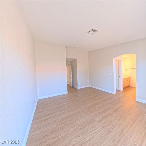 5236 Shasta Daisy Street, North Las Vegas, NV 89031