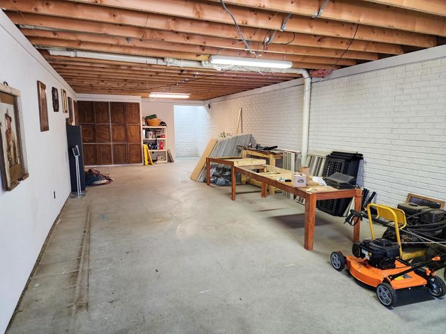 5206 Wolf Lane, Farwell, MI 48622