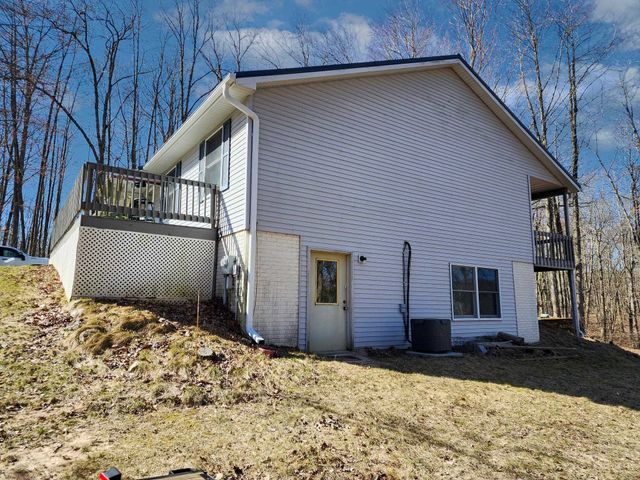 5206 Wolf Lane, Farwell, MI 48622