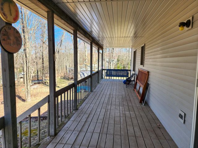 5206 Wolf Lane, Farwell, MI 48622