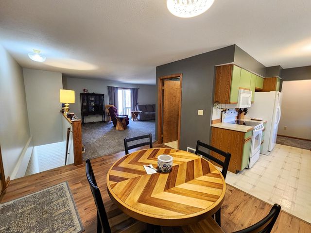 5206 Wolf Lane, Farwell, MI 48622