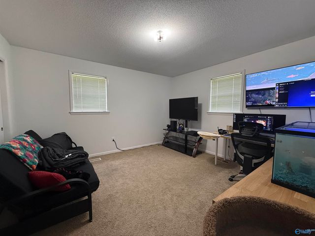 106 Sanders Road, Hartselle, AL 35640