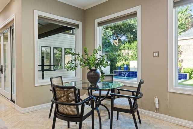 7212 Helsem Bend, Dallas, TX 75230
