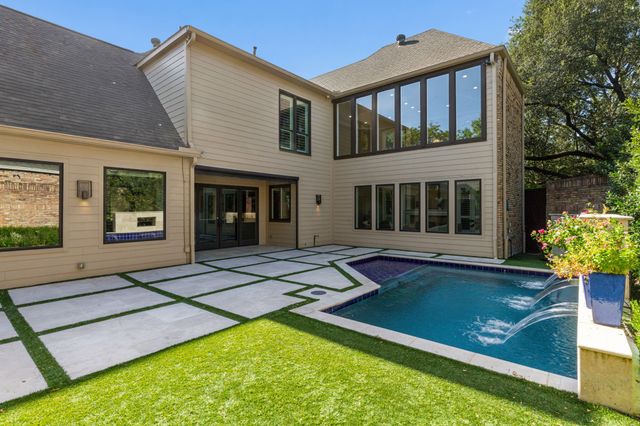 7212 Helsem Bend, Dallas, TX 75230