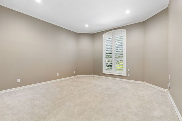 7212 Helsem Bend, Dallas, TX 75230