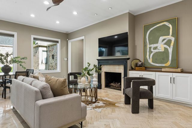 7212 Helsem Bend, Dallas, TX 75230