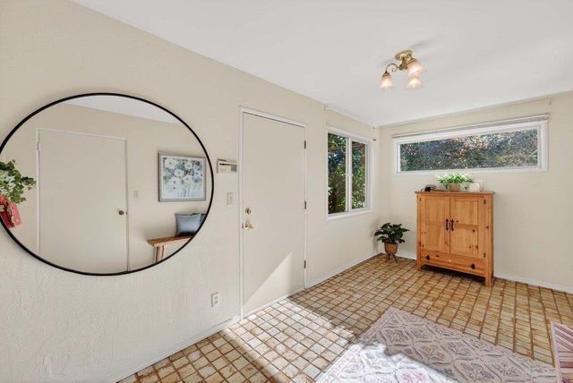 65 Monte Vista Avenue, Watsonville, CA 95076