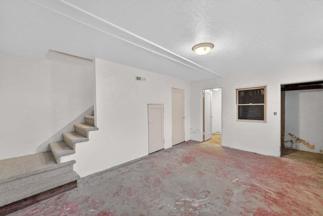 65 Monte Vista Avenue, Watsonville, CA 95076