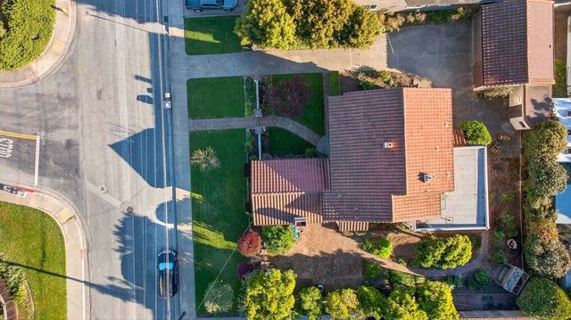 65 Monte Vista Avenue, Watsonville, CA 95076