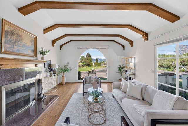 65 Monte Vista Avenue, Watsonville, CA 95076