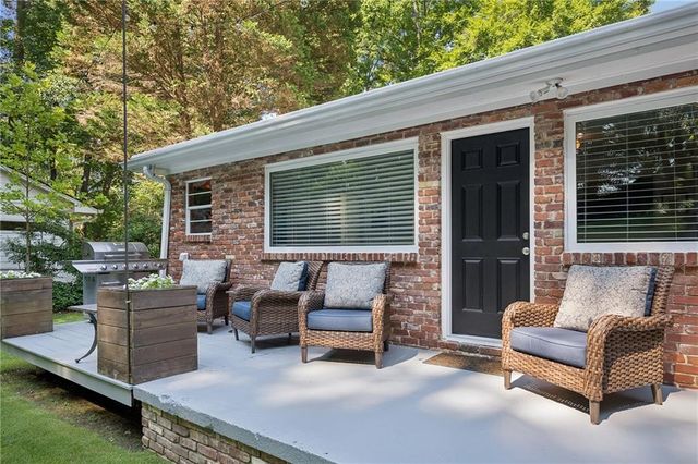2201 Fairway Circle NE, Brookhaven, GA 30319