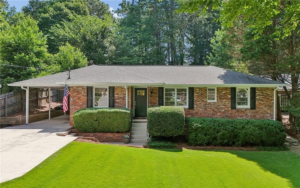 2201 Fairway Circle NE, Brookhaven, GA 30319