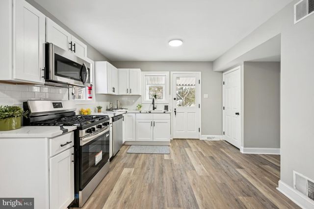 23 INDIAN SPRING RD, Clementon, NJ 08021