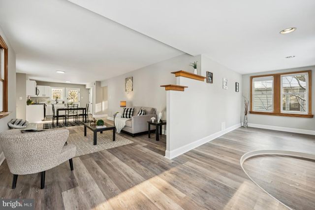 23 INDIAN SPRING RD, Clementon, NJ 08021