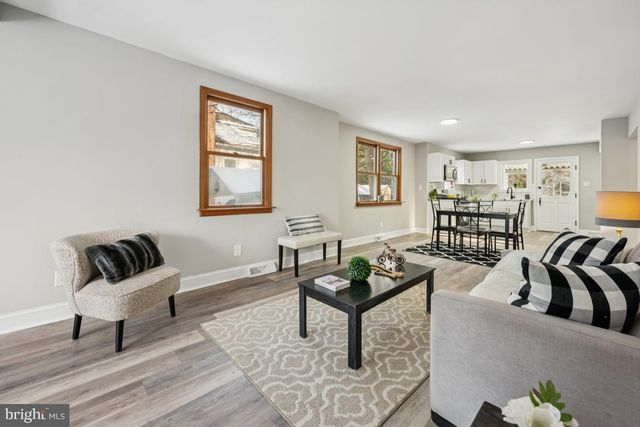 23 INDIAN SPRING RD, Clementon, NJ 08021