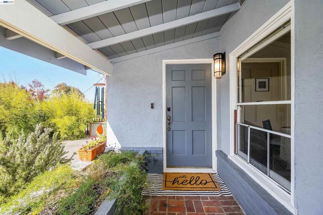 1620 East Ave, Hayward, CA 94541