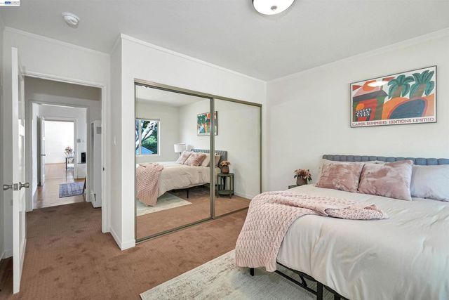 1620 East Ave, Hayward, CA 94541