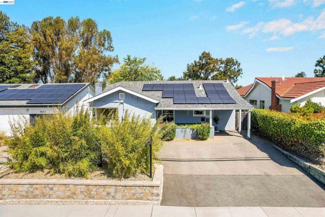 1620 East Ave, Hayward, CA 94541
