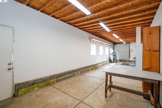 1620 East Ave, Hayward, CA 94541