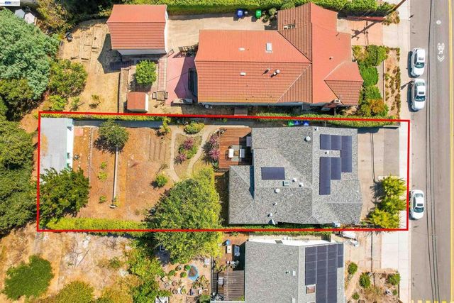 1620 East Ave, Hayward, CA 94541