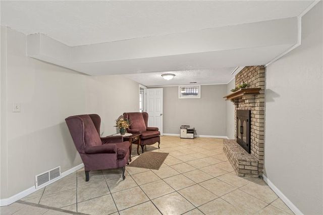 4317 NW R.D. Mize Road, Blue Springs, MO 64015