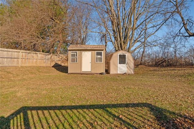 4317 NW R.D. Mize Road, Blue Springs, MO 64015