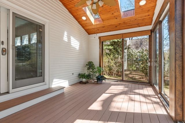39 Greenwood St, Lexington, MA 02421