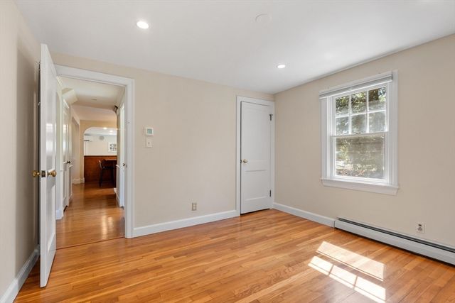 39 Greenwood St, Lexington, MA 02421