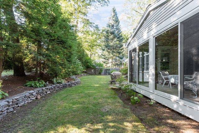 39 Greenwood St, Lexington, MA 02421