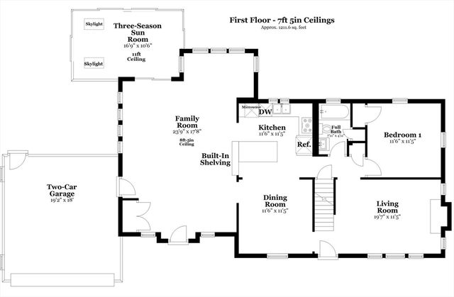 39 Greenwood St, Lexington, MA 02421