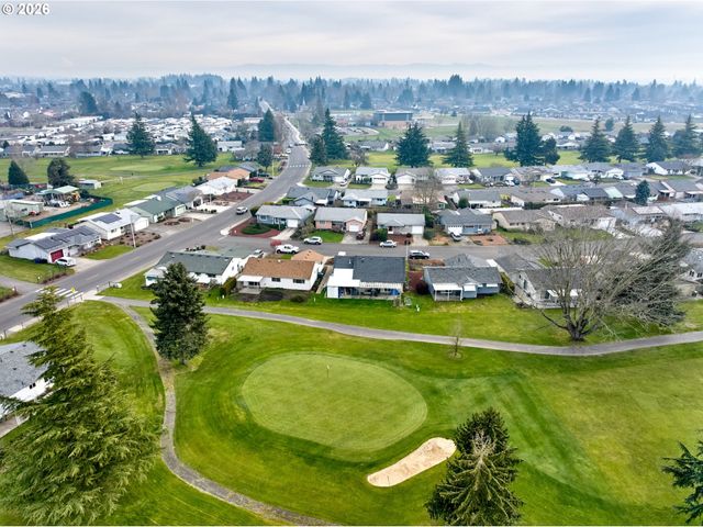 163 W CLACKAMAS Cir, Woodburn, OR 97071