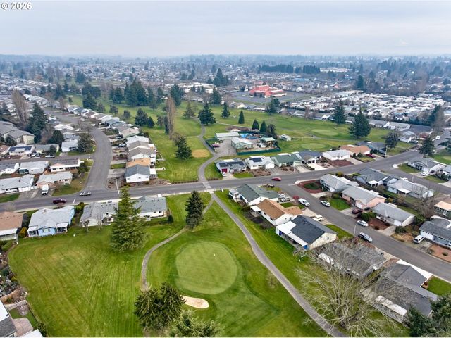 163 W CLACKAMAS Cir, Woodburn, OR 97071