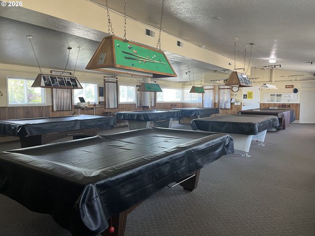 163 W CLACKAMAS Cir, Woodburn, OR 97071