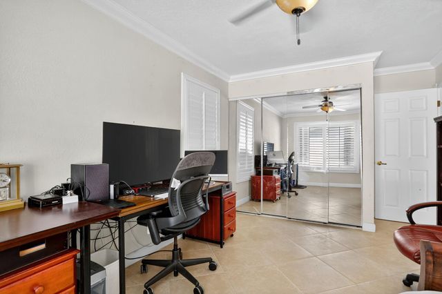 1007 SE 6th St, Deerfield Beach, FL 33441