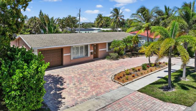 1007 SE 6th St, Deerfield Beach, FL 33441