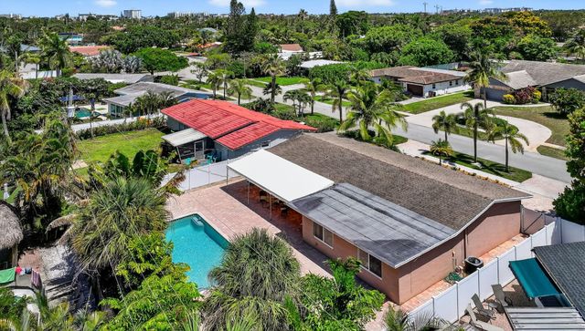 1007 SE 6th St, Deerfield Beach, FL 33441
