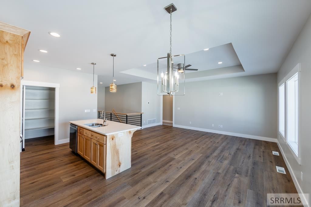 Image 11 of property listing at 5484 Rock Hollow Lane, Idaho Falls, ID 83401