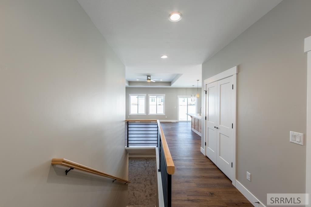 Image 8 of property listing at 5484 Rock Hollow Lane, Idaho Falls, ID 83401