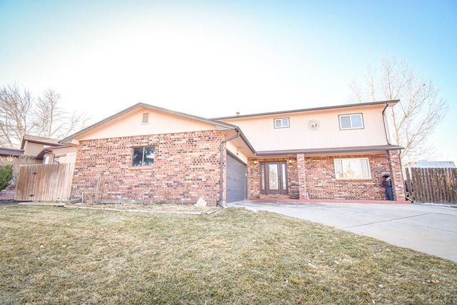 45 Verdosa Dr, Pueblo, CO 81005