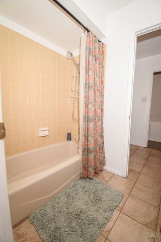 45 Verdosa Dr, Pueblo, CO 81005